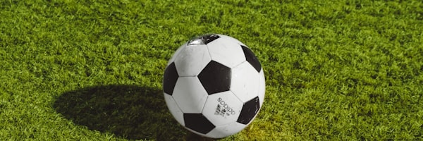 巴西国家队训练营备战场景 - 内马尔与队友合练